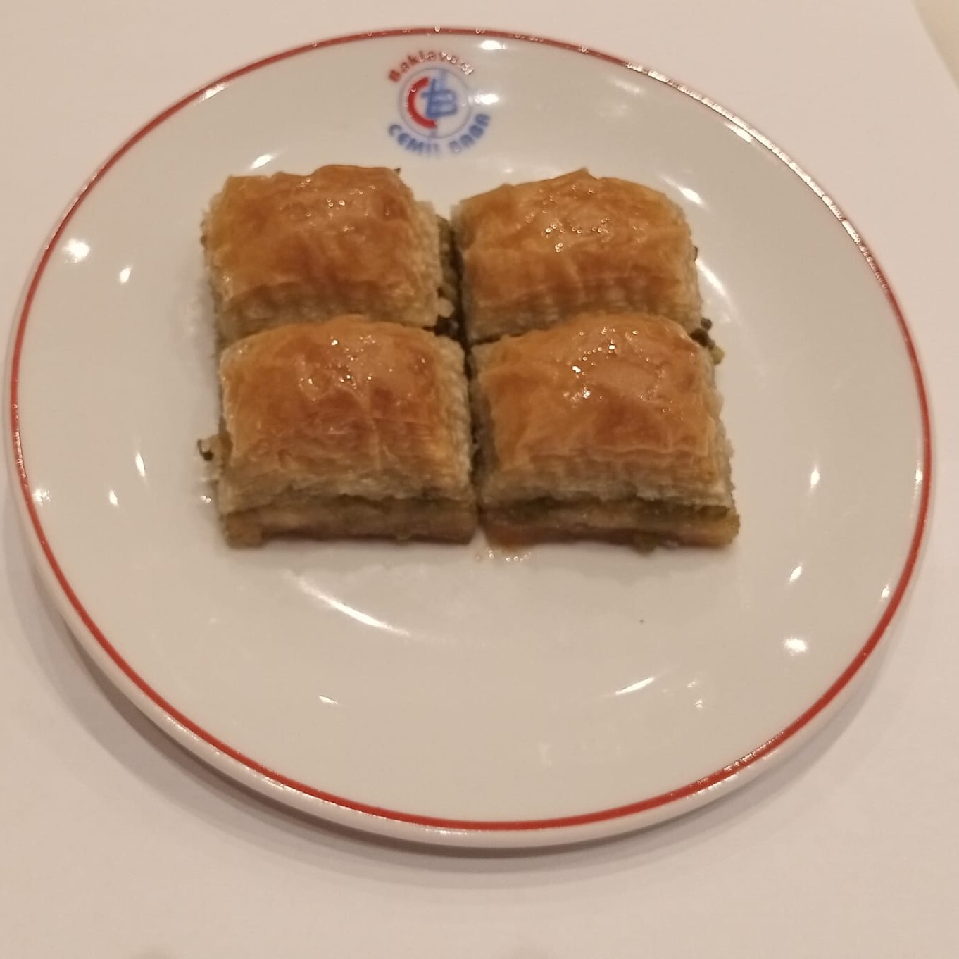 Fıstıklı Baklava 500 gr