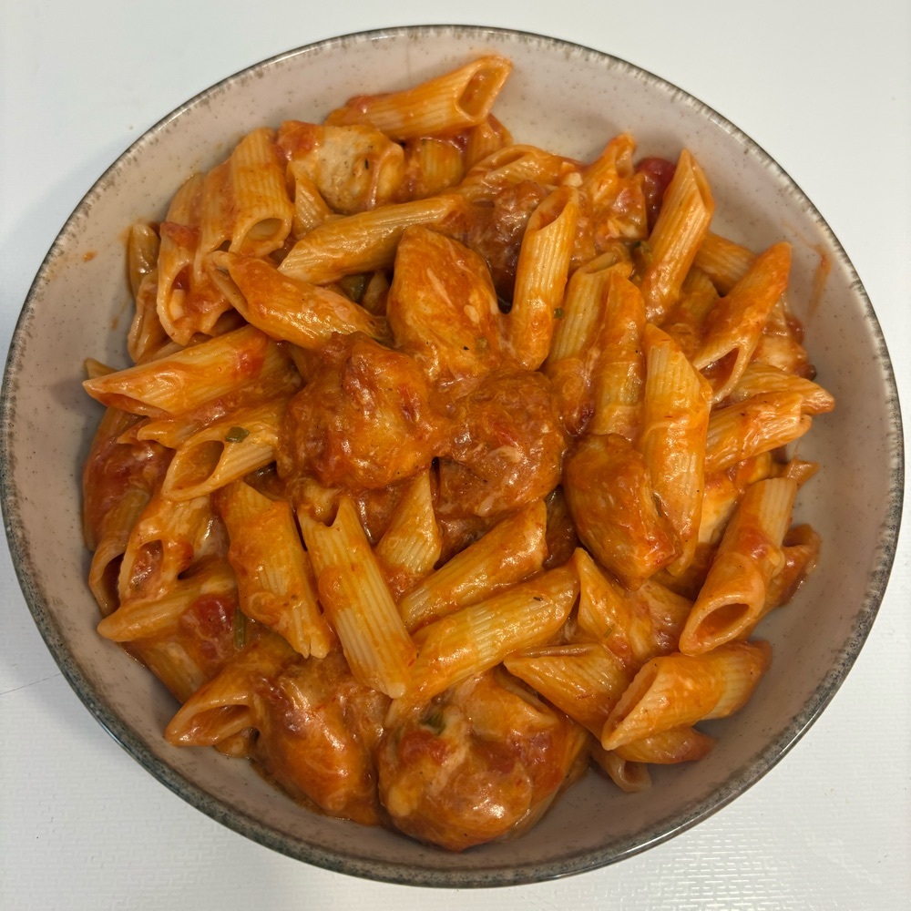 Mad Mac Özel Soslu Tavuklu Penne