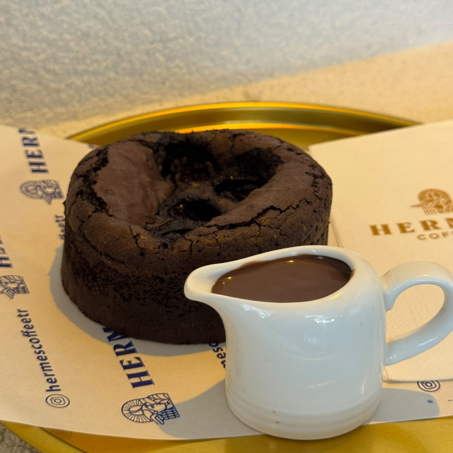Vişneli Brownie