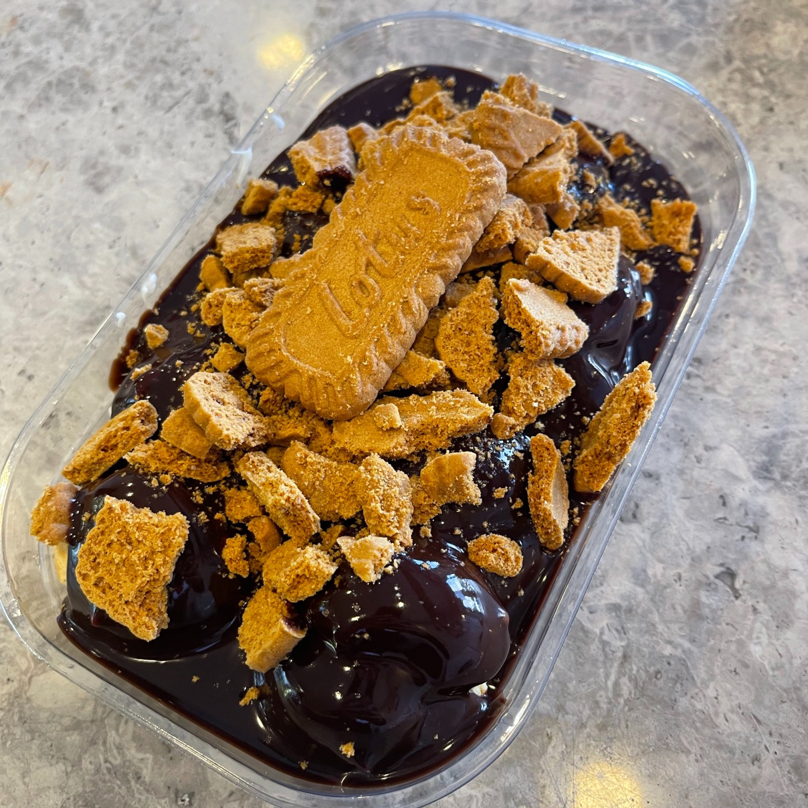 Lotuslu Profiterol 750 GR