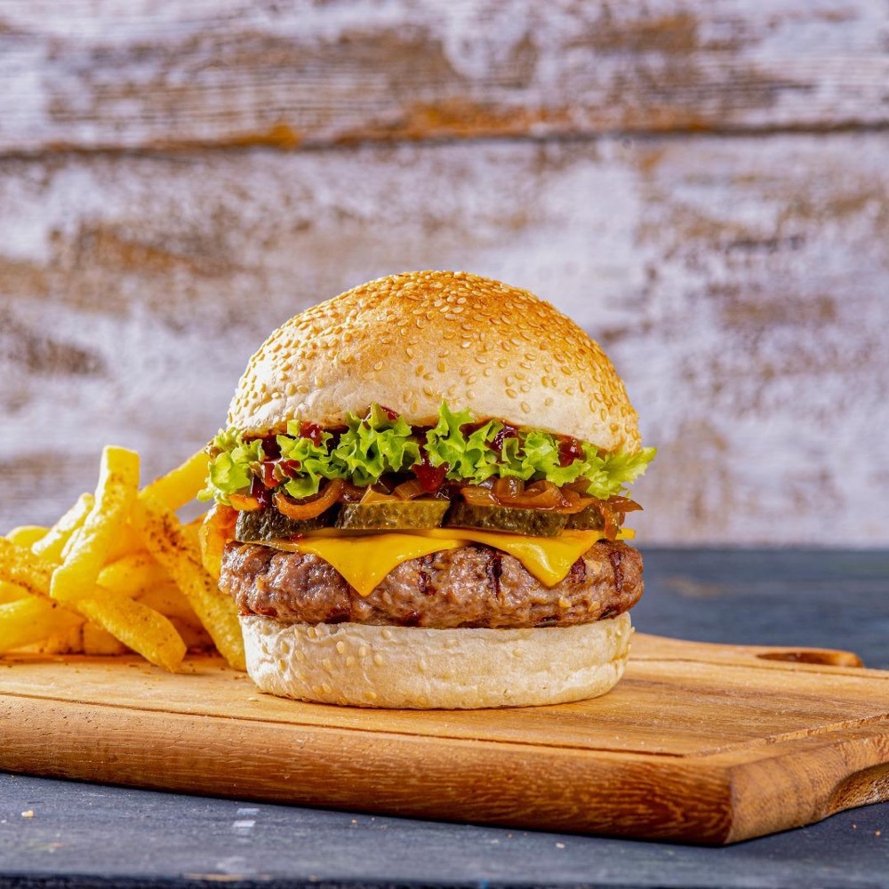 Cheeseburger+Patates Kızartması Menü