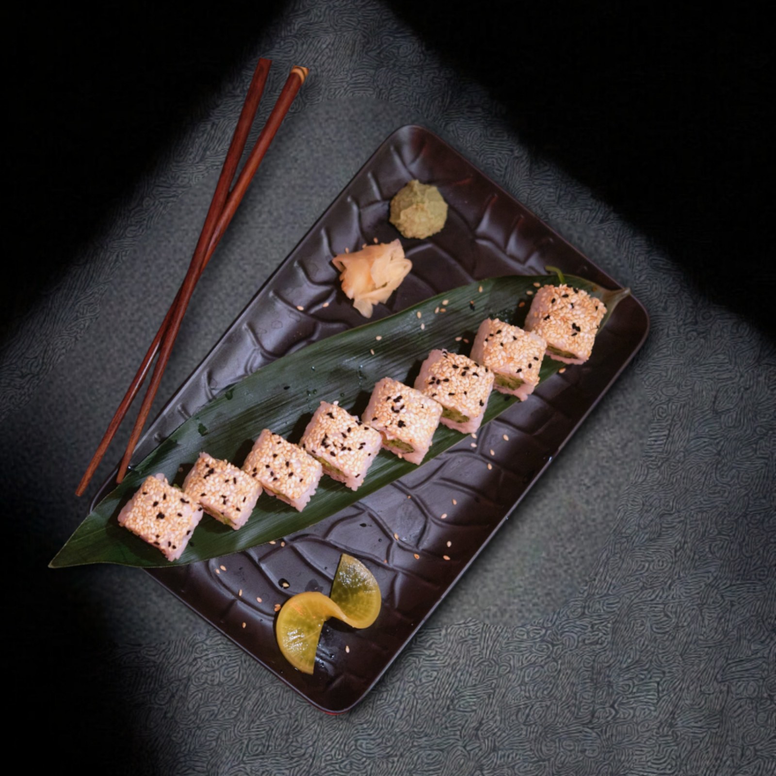 Salmon Roll (8 Parça)