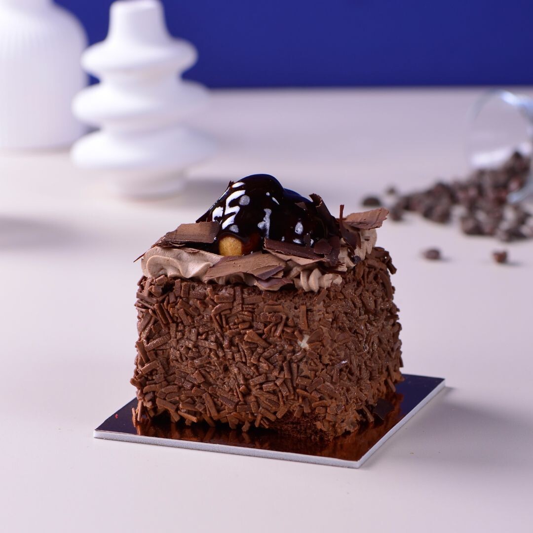 Şokola Profiterol