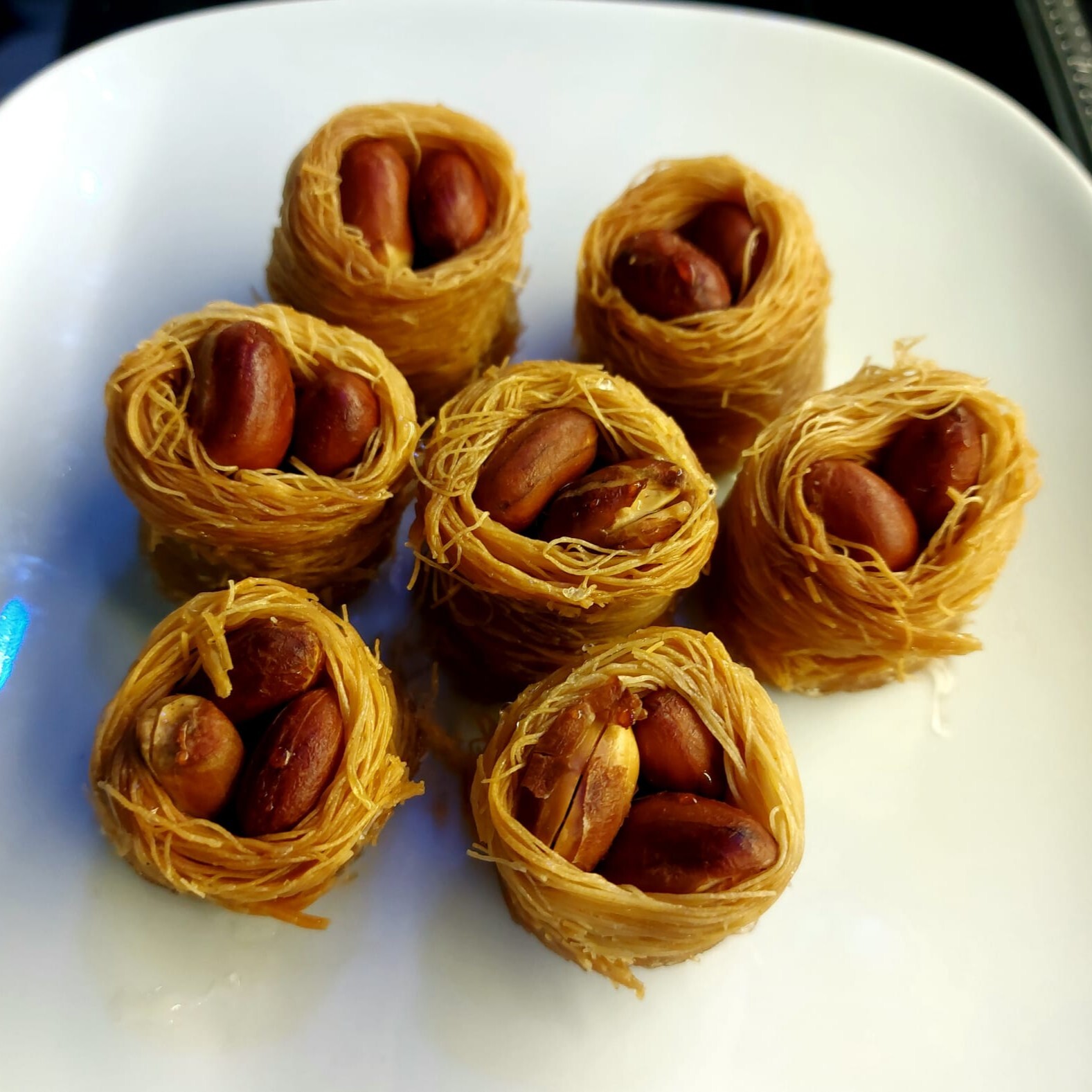 Yer Fıstıklı Kuş Yuvası (350 gr.)