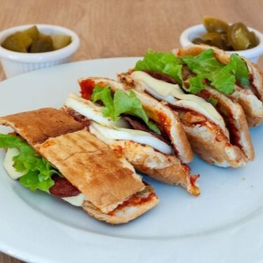 3 Çeyrek Tost