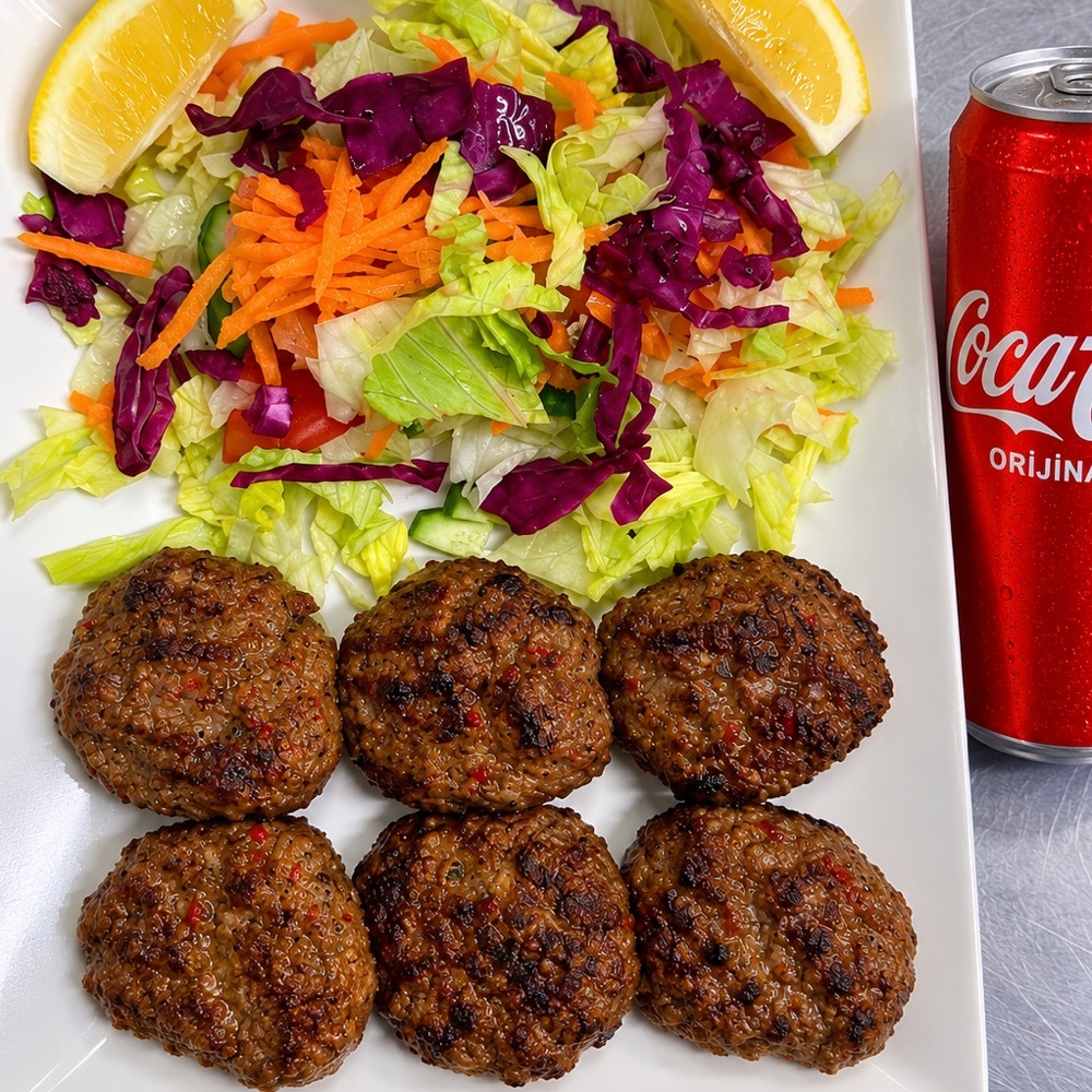 6'lı Izgara köfte + Salata + İçecek