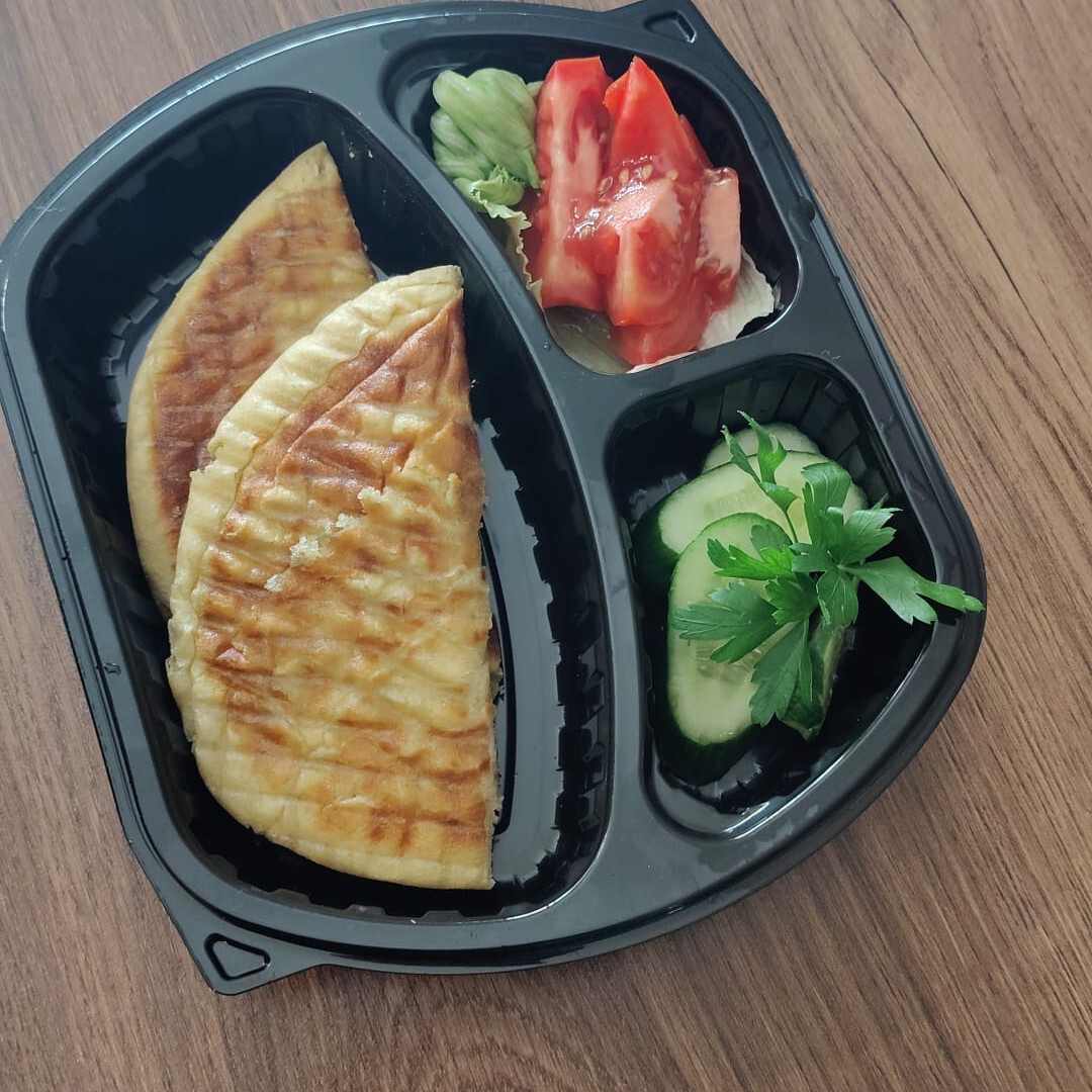 Bazlama Kaşarlı Tost