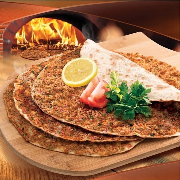 10'lu Lahmacun + Coca Cola Menü (1 lt)