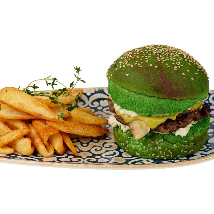 Avokado Burger (100 gr)+Coca Cola