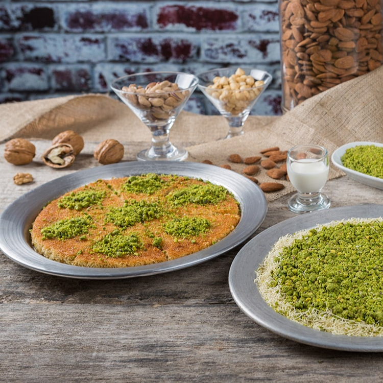 Peynirsiz Fıstıklı (4 Kişilik)