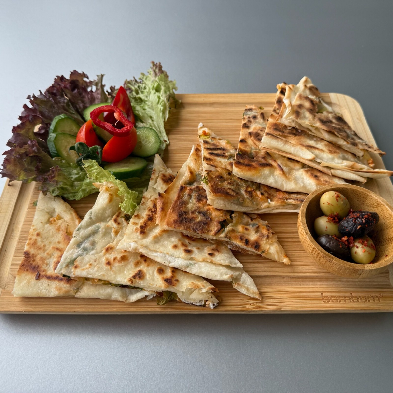 Otlu & Peynirli Gözleme