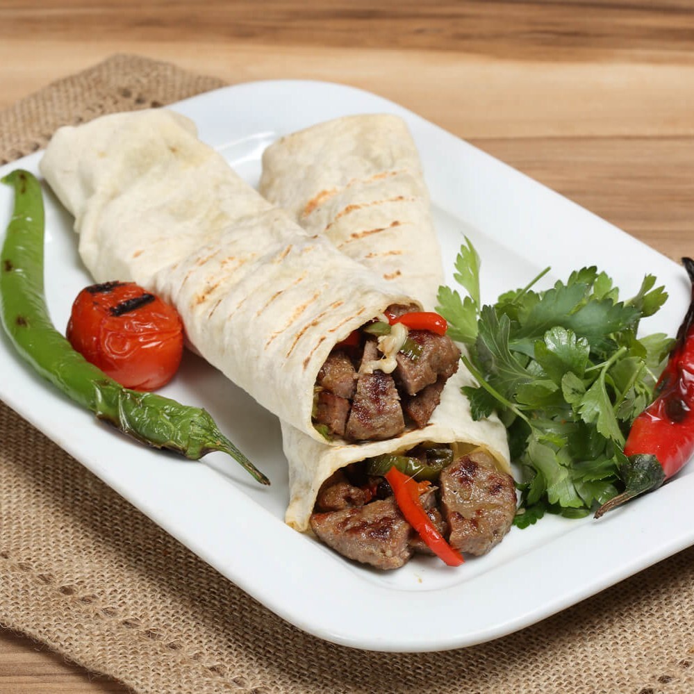 Köfte Dürüm + Ayran (175 ml)