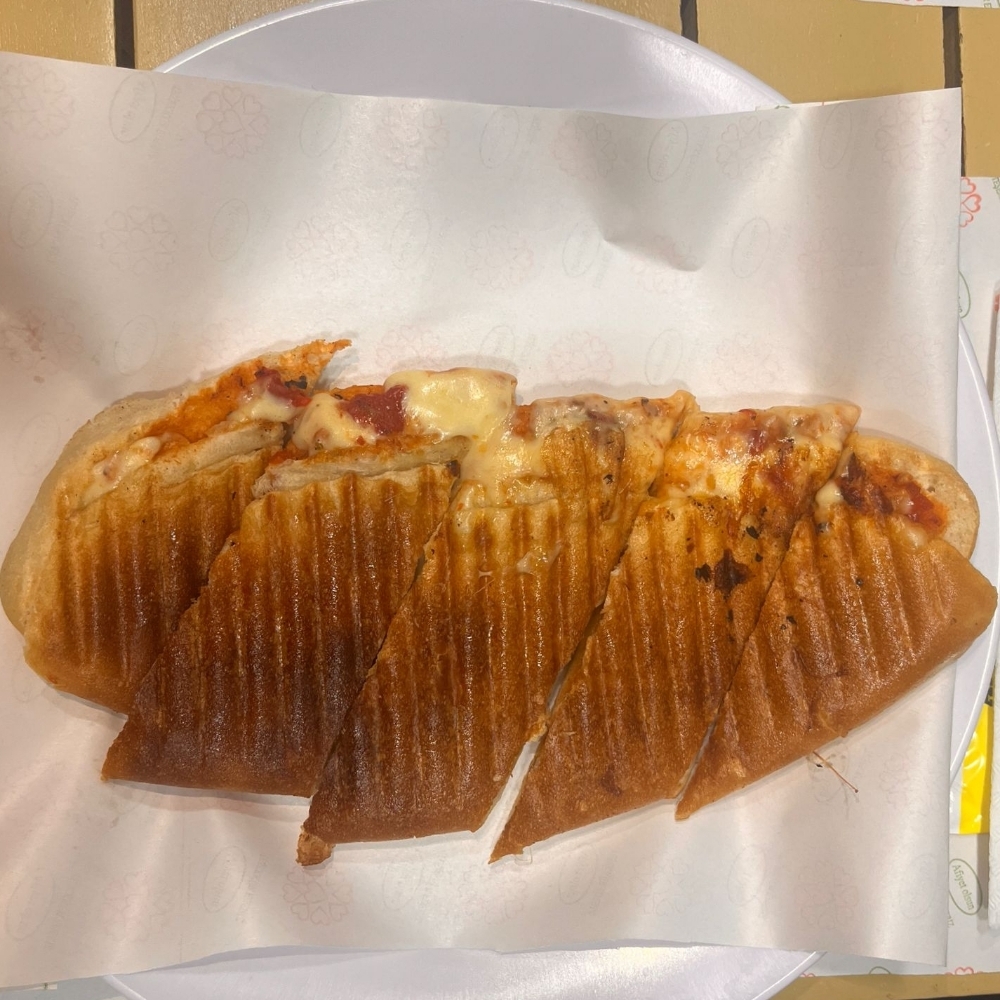 Kavurmalı Tost