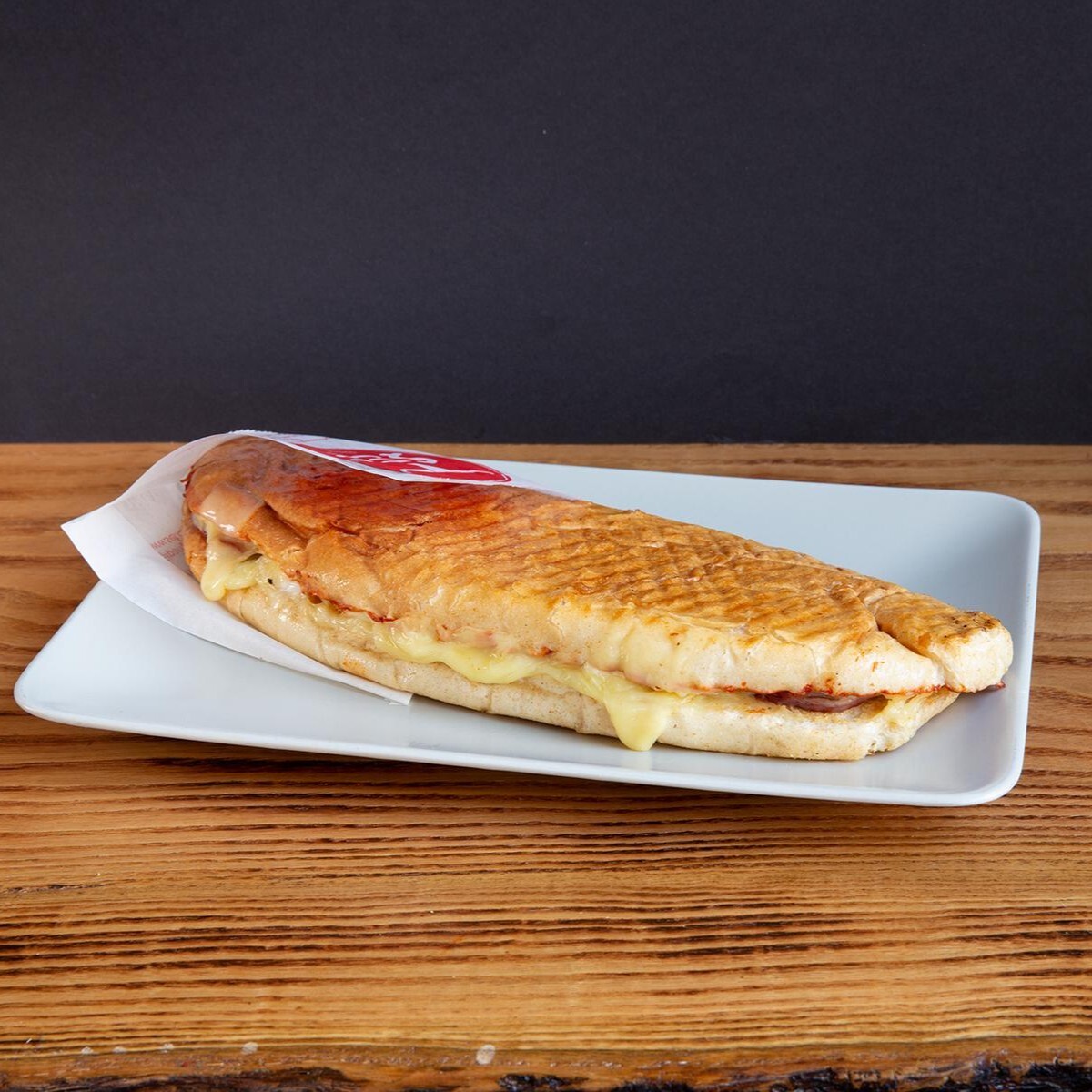 Tam Ekmek Kaşarlı Tost