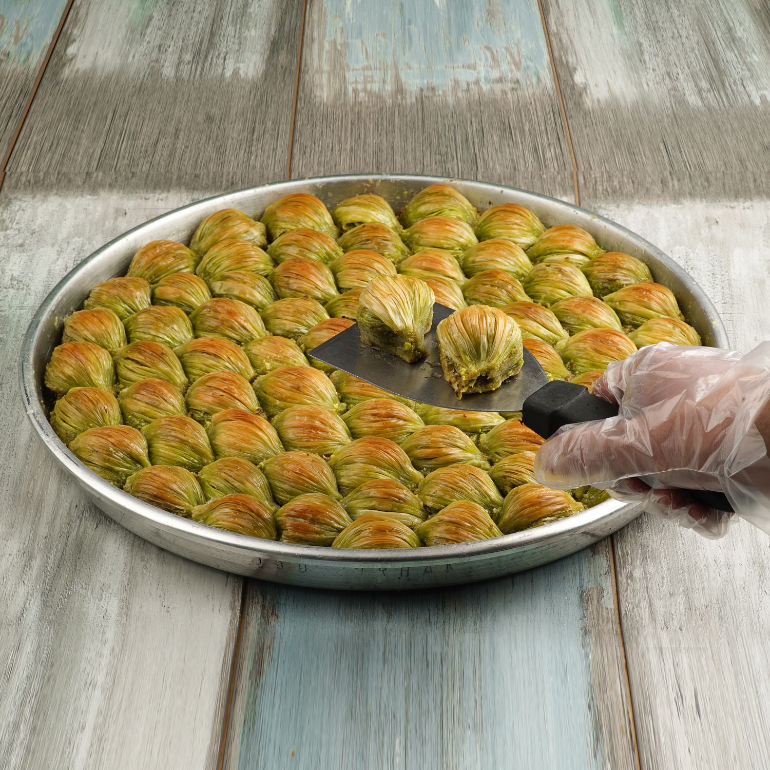Midye Baklava (1 kg)