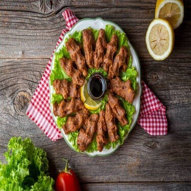 Üç Kişilik Çiğ Köfte