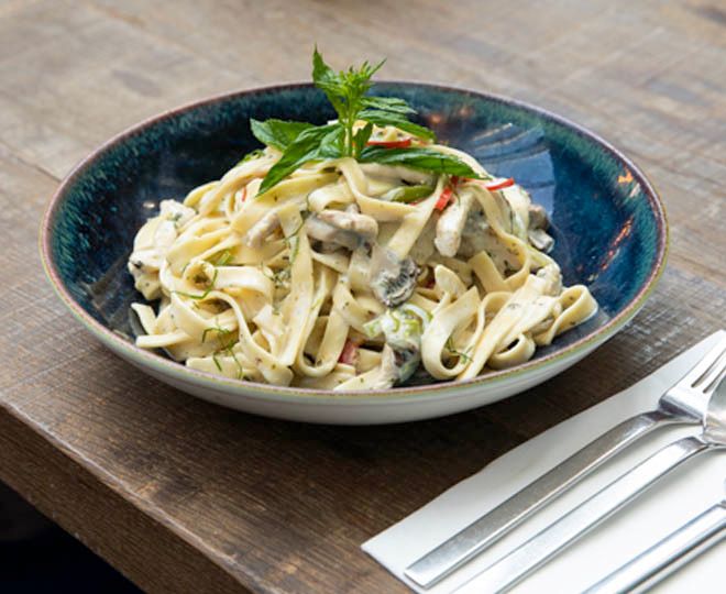 Fettucine Chicken All Pesto