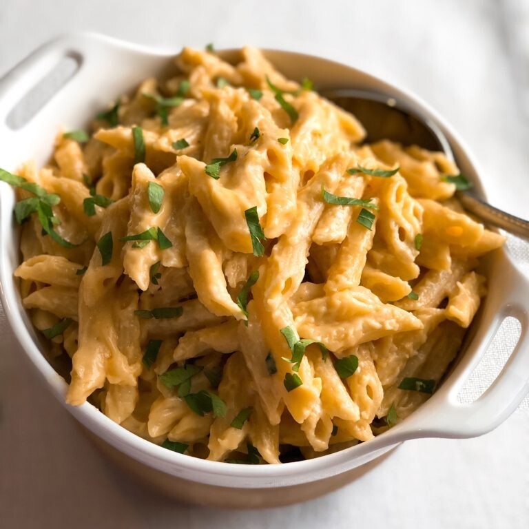 Cheddar Soslu Makarna