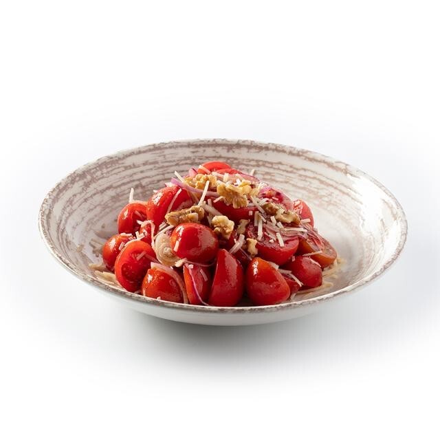 Kırmızı Soğanlı Domates Salatası