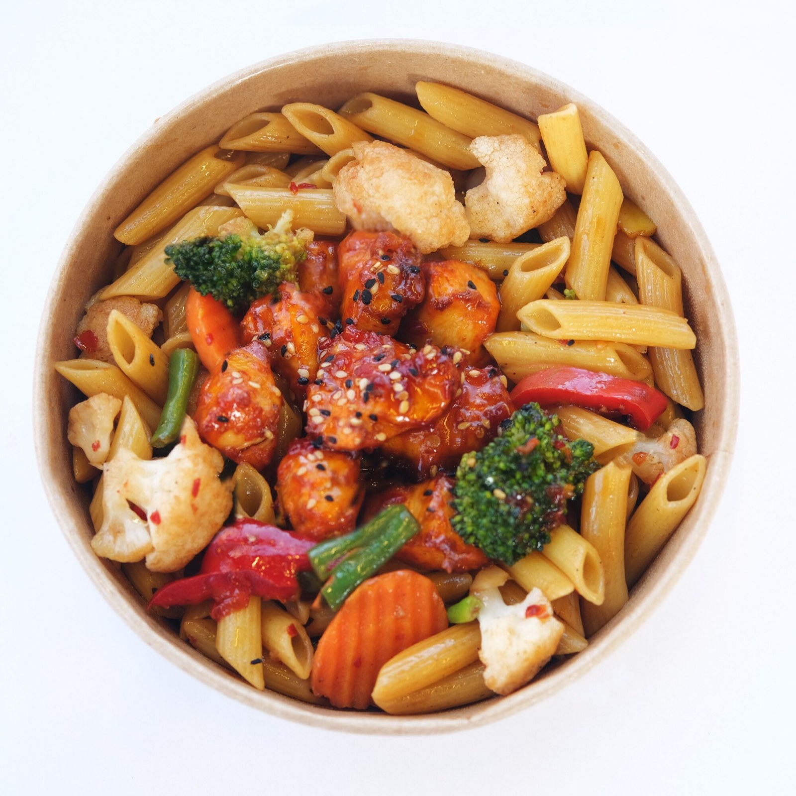 Tavuklu Asya Usulü Penne Makarna