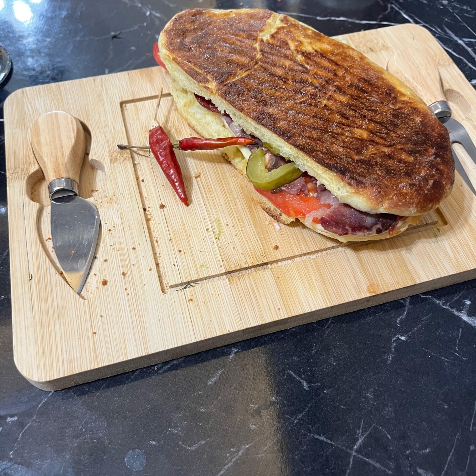 Pastırmalı Bazlama Tost