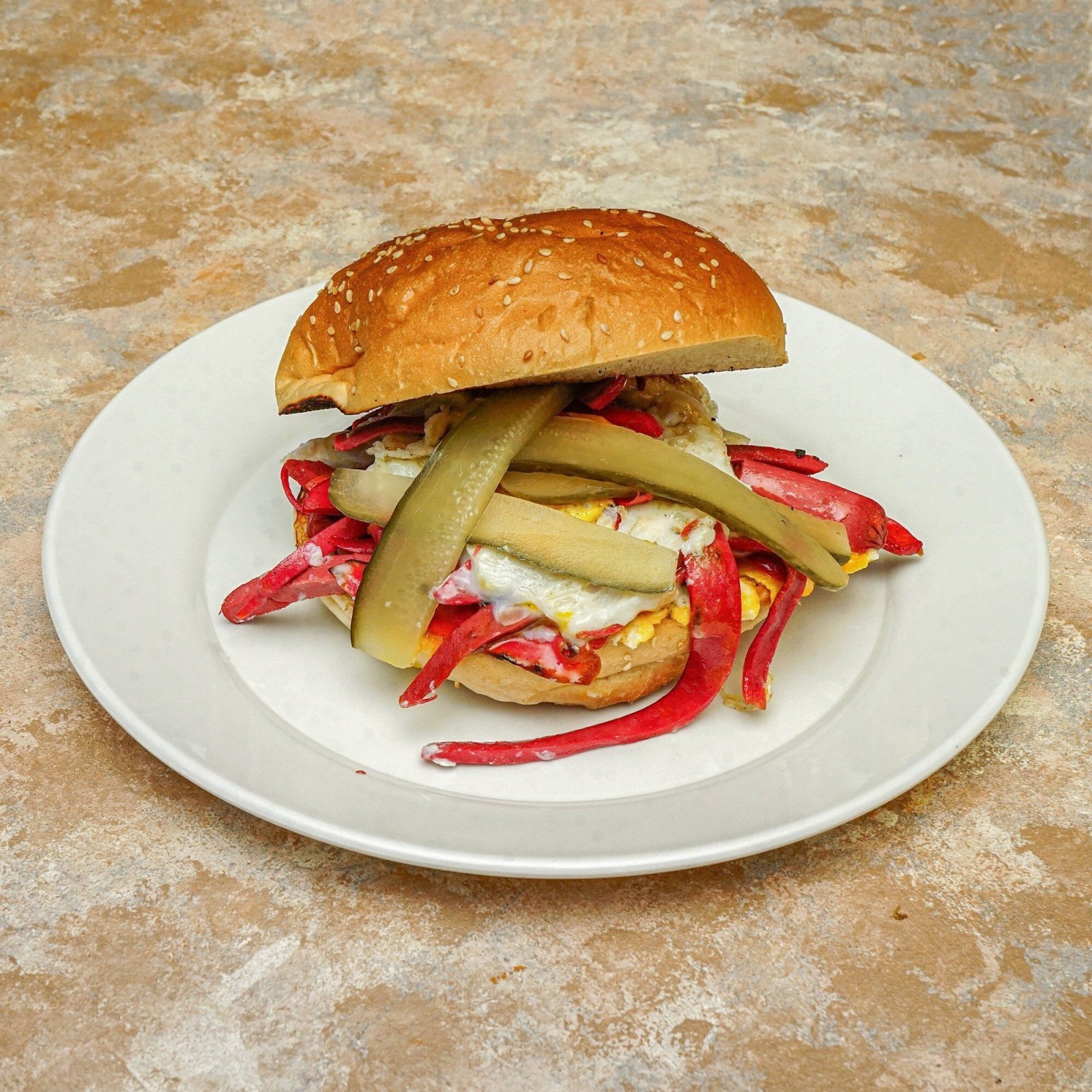 Yumurtalı Karışık Sandviç
