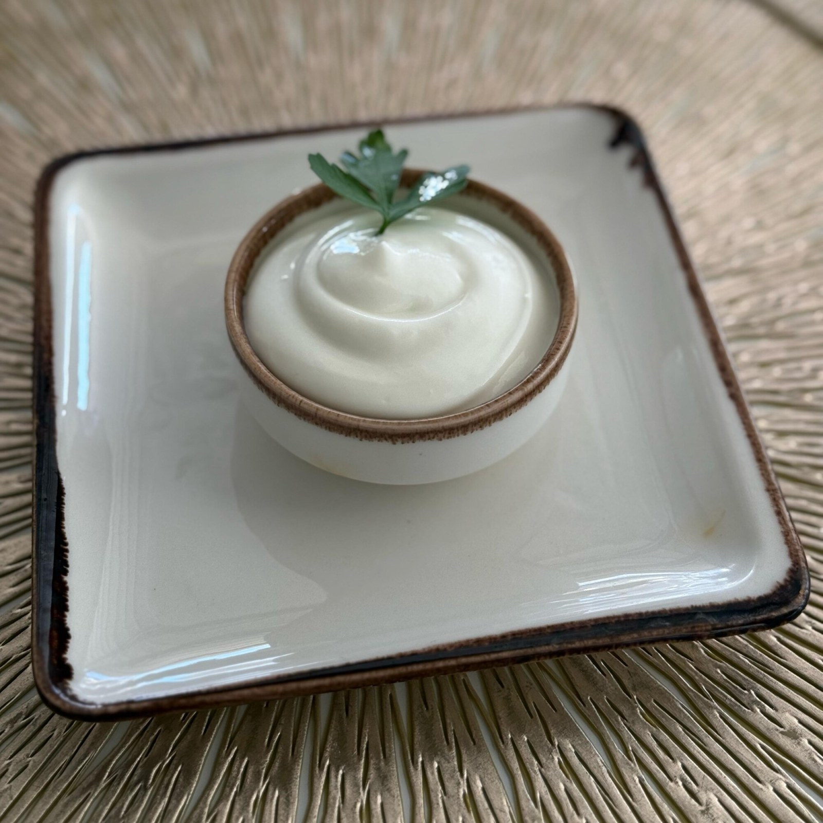 Yoğurt (300 gr)