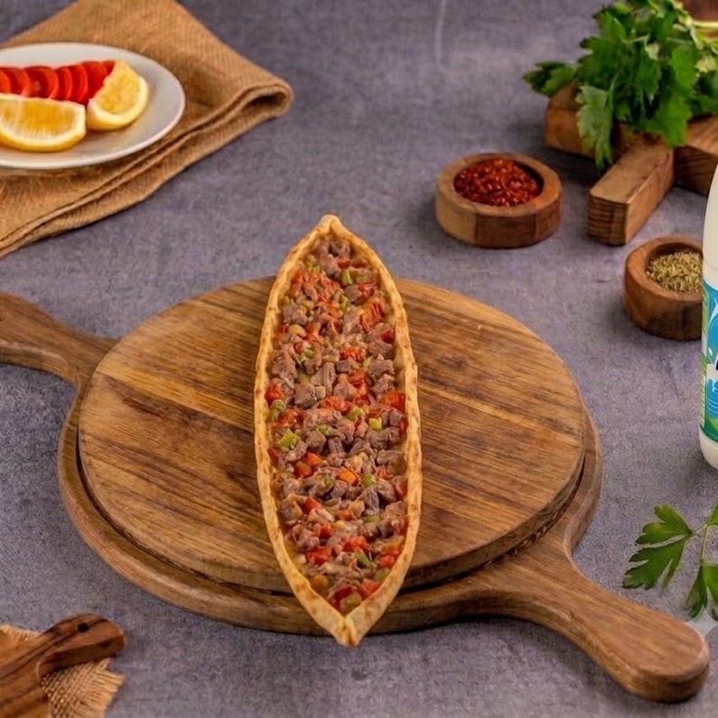 Kuşbaşılı Pide