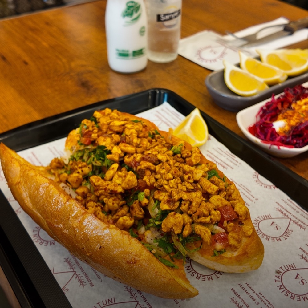 Tavuk Ekmek Tantuni