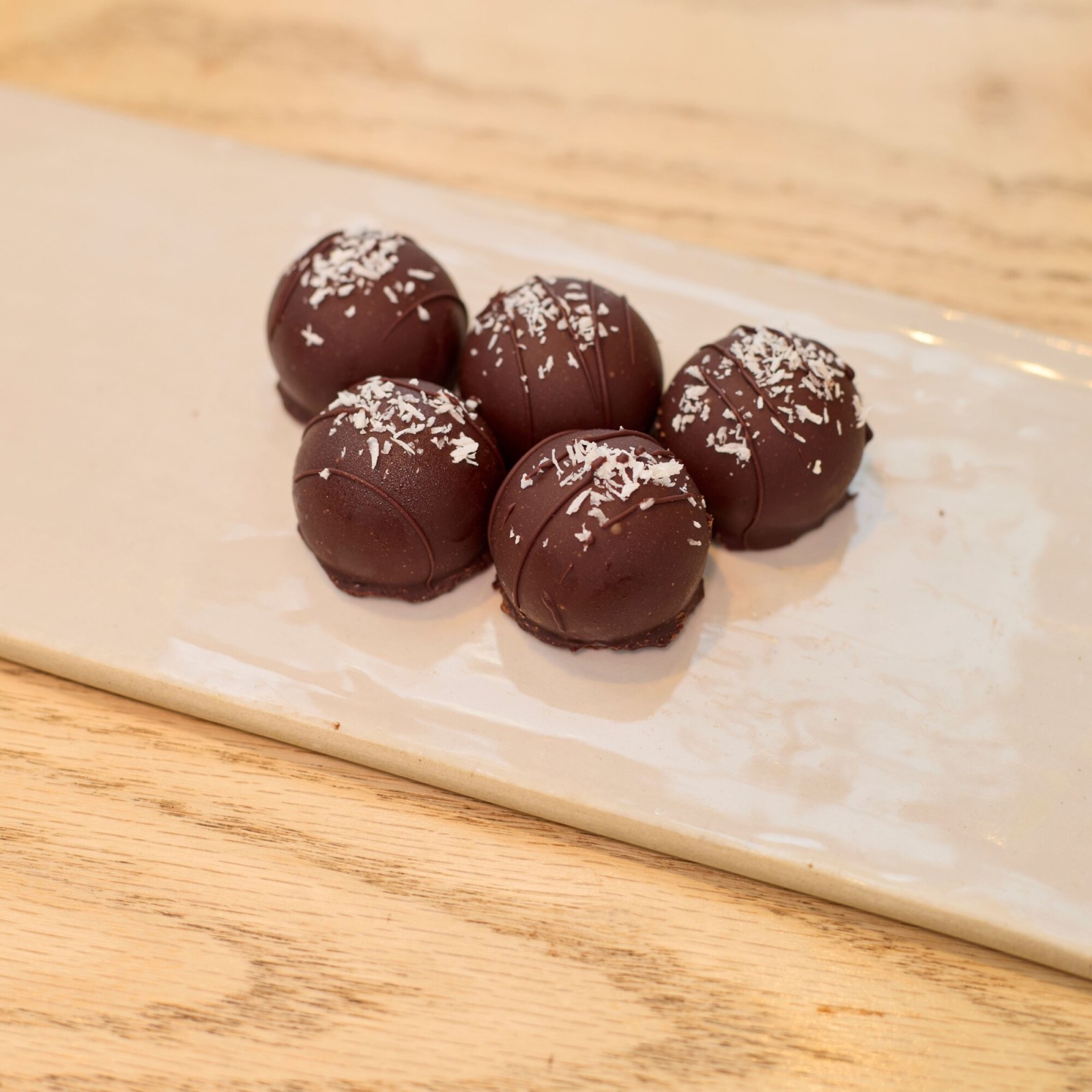 Coconut Truffle (3 Lü)