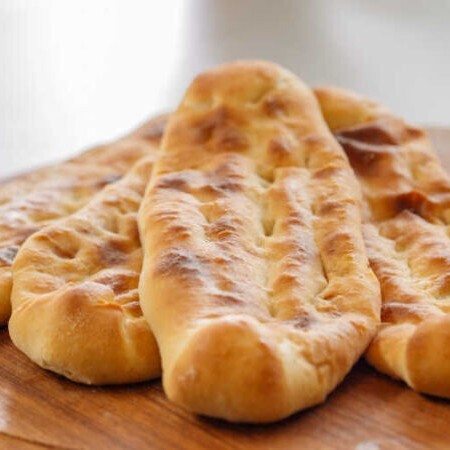 Peynirli Kır Pidesi