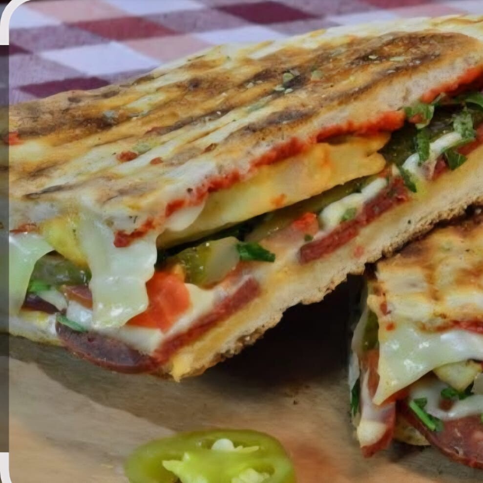 Atom Bazlama Tost & Patates Kızartması & Ayran
