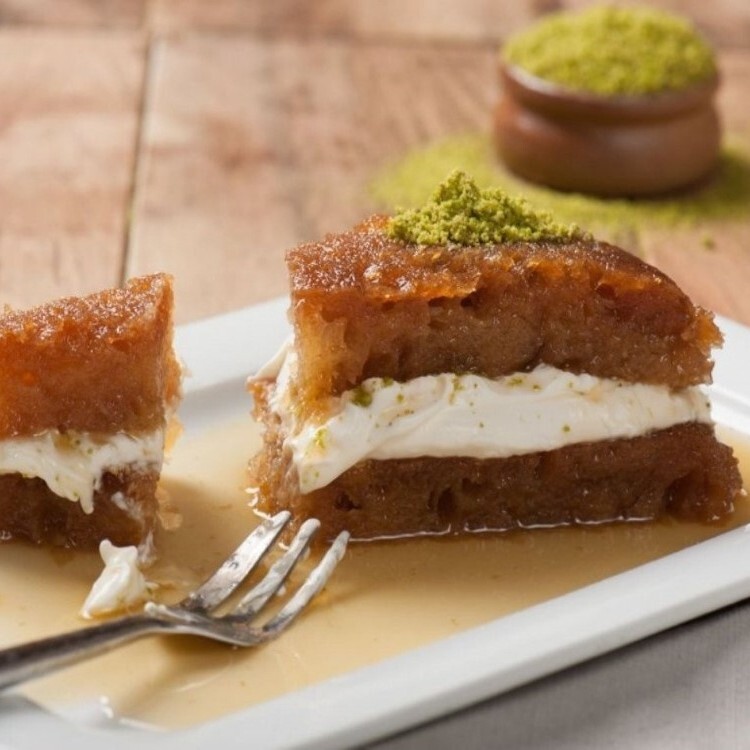 Kaymaklı Ekmek Kadayıfı