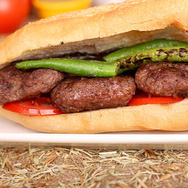 Tam Ekmek Arası Köfte