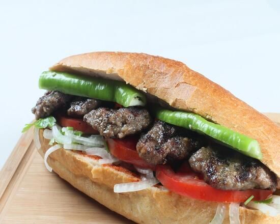 Ekmek Arası Köfte