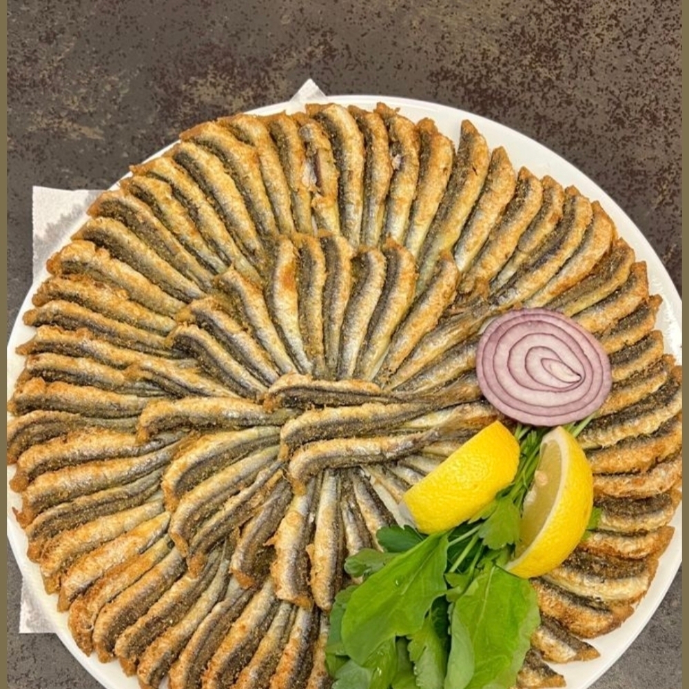 3 Kişilik Hamsi Menü
