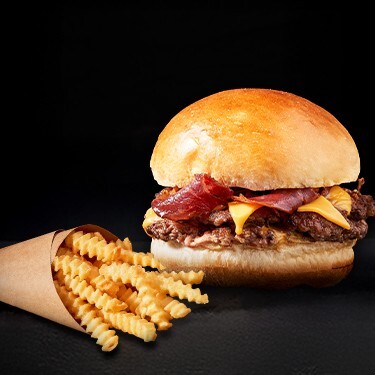 Pastırmalı Smash Burger & Patates Kızartması