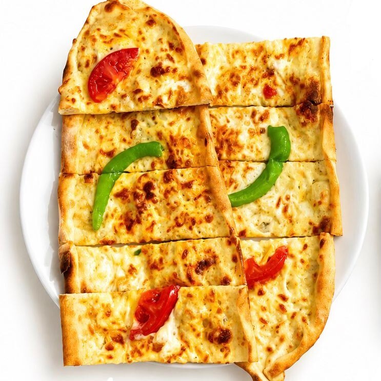 Kaşarlı Yumurtalı Pide