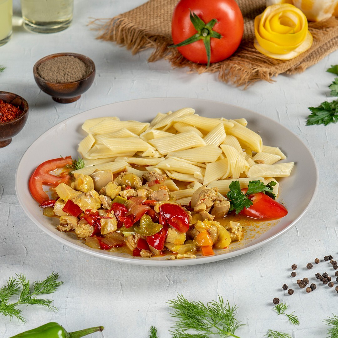 Köri Soslu Tavuk Sote & Makarna 450 GR.