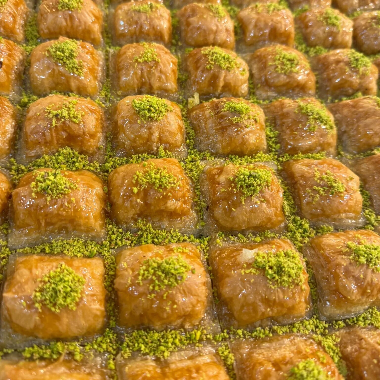 Fıstıklı Kare Baklava (Yarım kg)