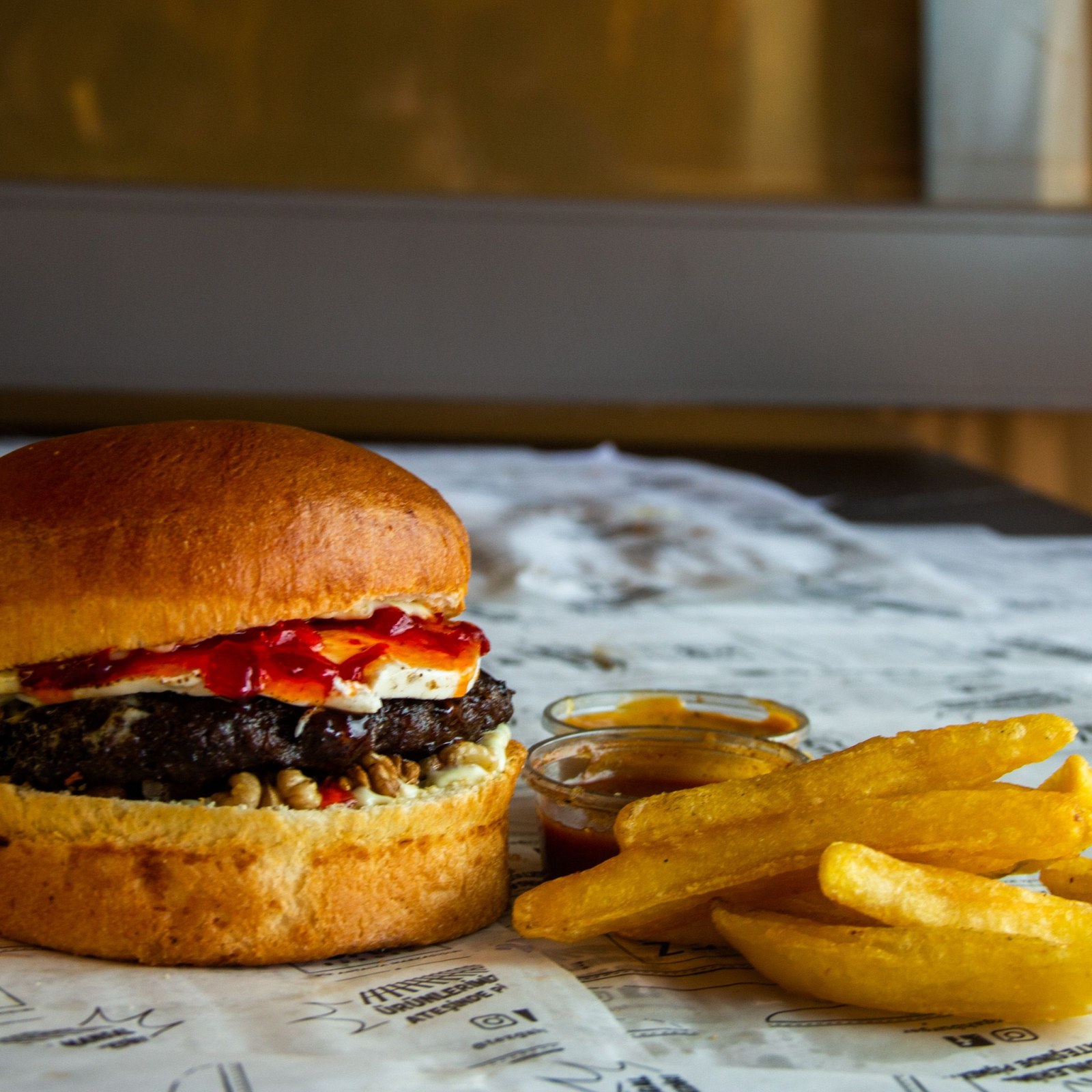 Müptezel Burger
