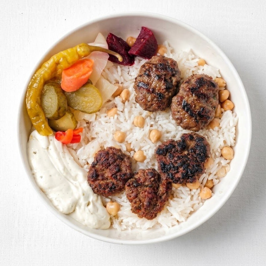 Kasap Köfte Pilav Üstü