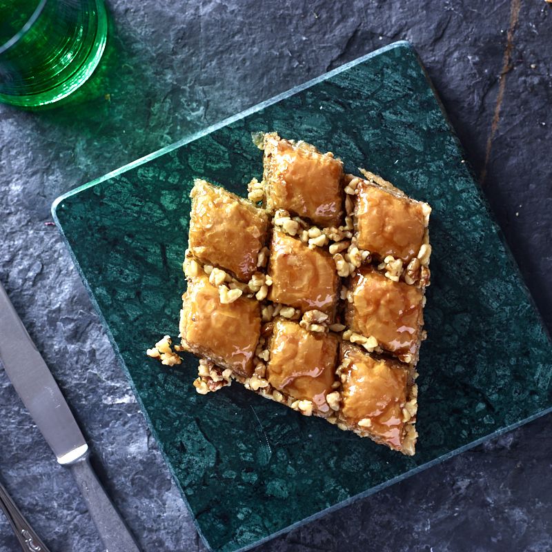 Cevizli Ev Baklavası (1 kg)