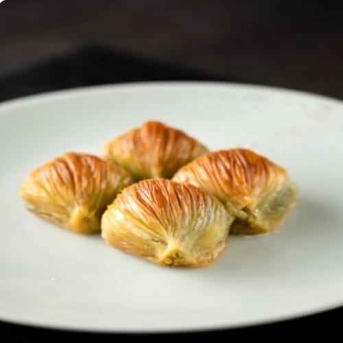 Midye Baklava (1 kg)