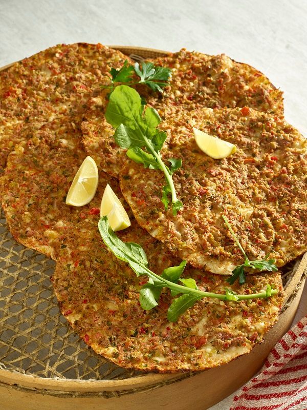 Acısız Adana Usulü Lahmacun (5 Adet) Küçük Bir Kişiye Yeter)