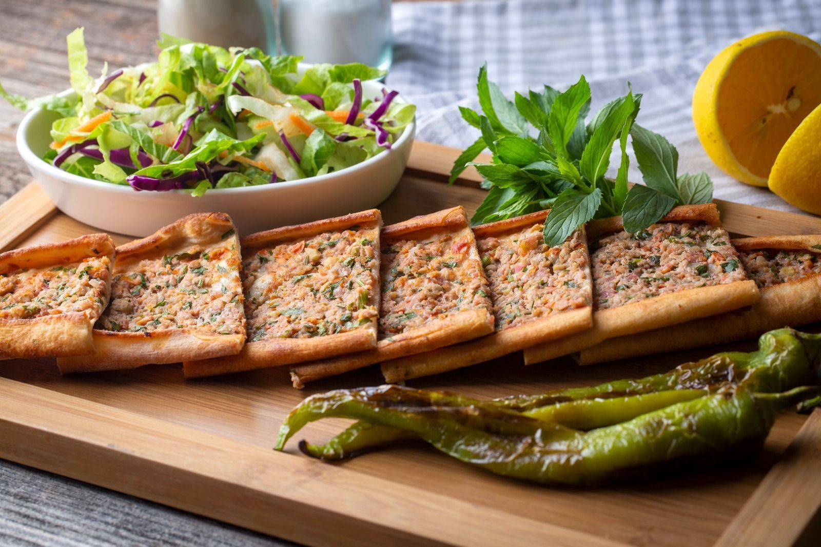 Kıymalı Pide