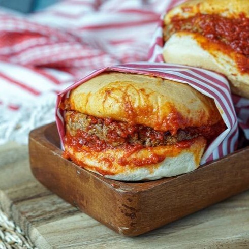 Mantarlı Islak Burger