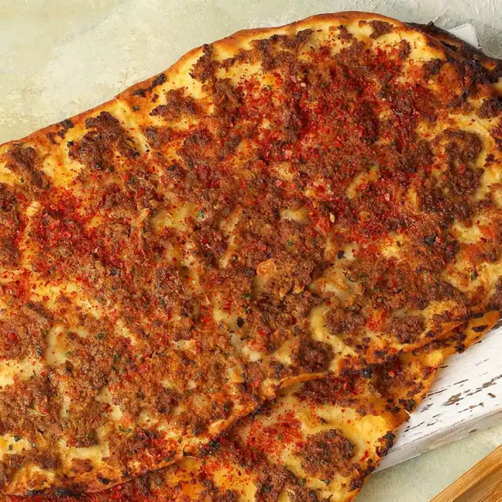 Acılı Lahmacun