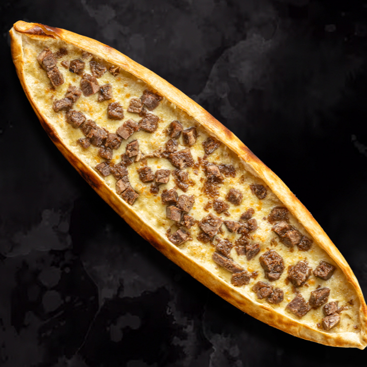 Kavurmalı Kaşarlı Pide