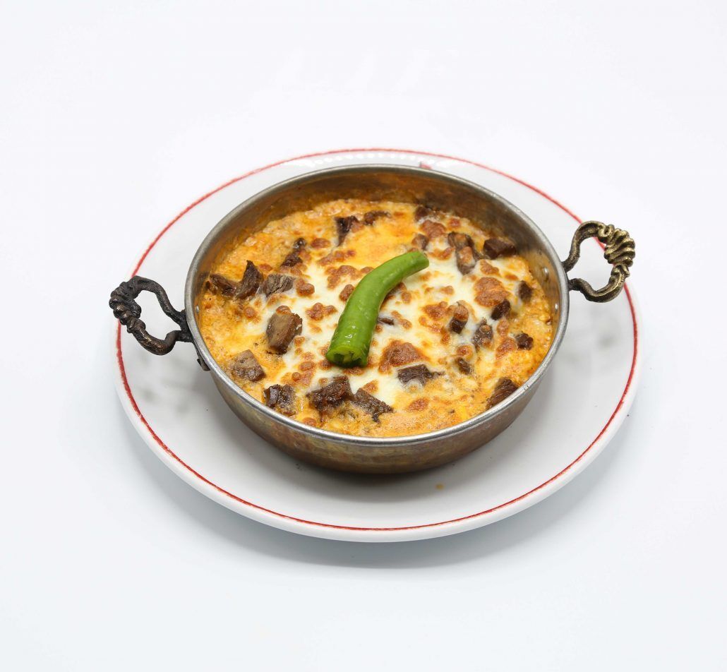 Kavurmalı Yumurtalı Menemen